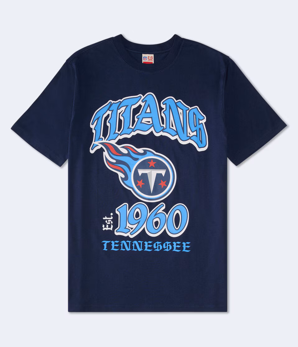 Tennessee Titans Helmet Relaxed Graphic Tee