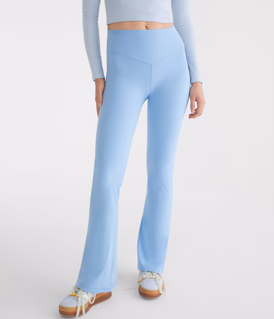 Buttery Soft High-Rise V-Waist Flare Leggings