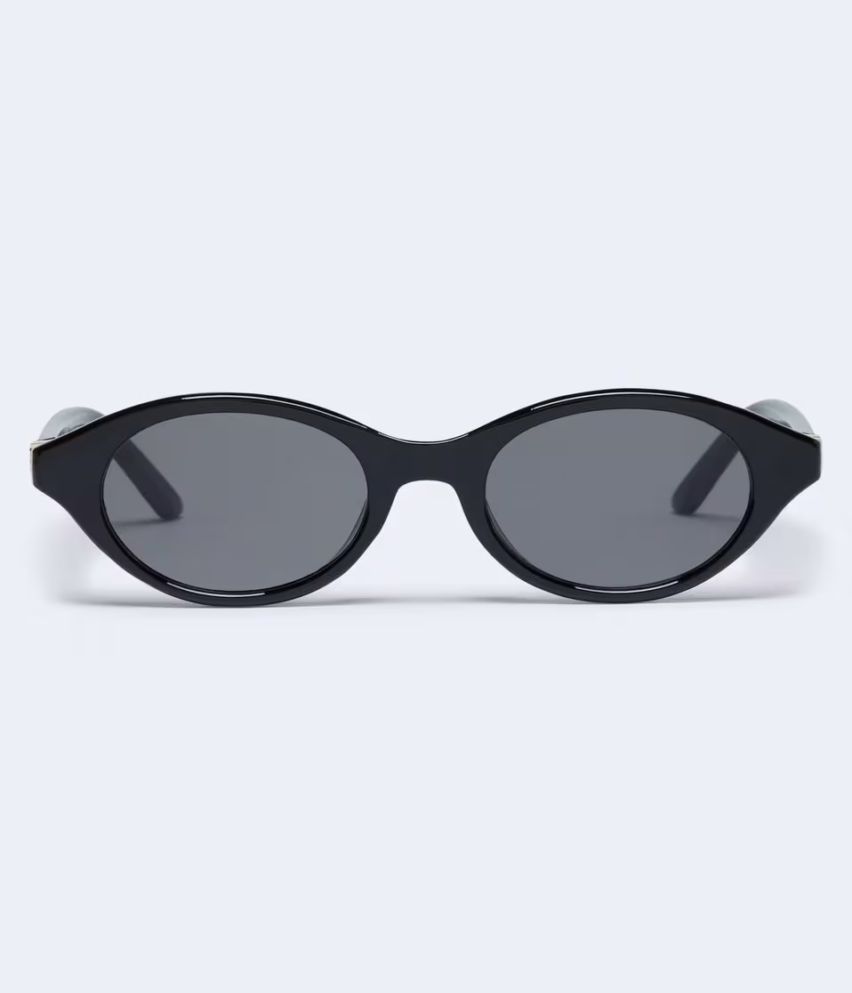 Oval Metal Accent Sunglasses
